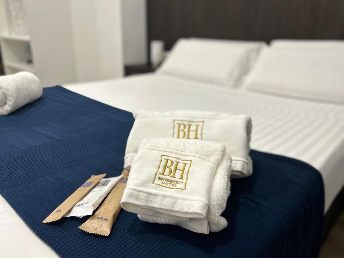 Apartamentos Bh Suites Alicante Ngoại thất bức ảnh